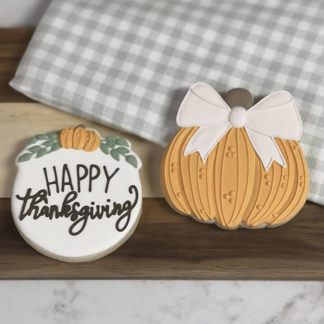 Circle with Pumpkin Flourish Cookie Cutter