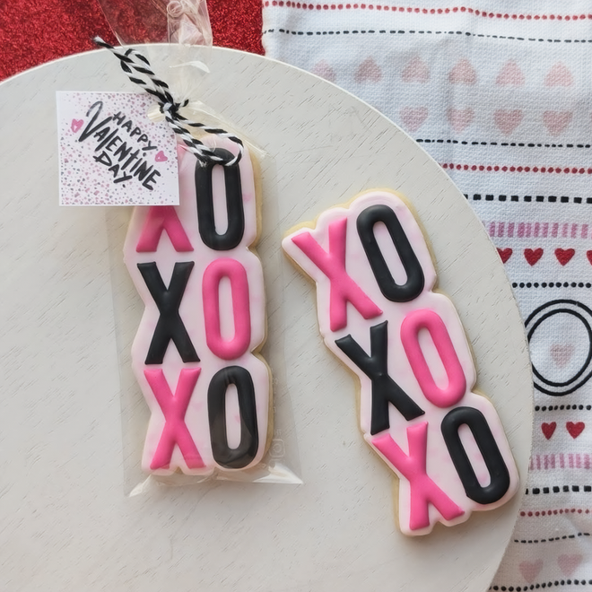 Stacked XO Cookie Cutter