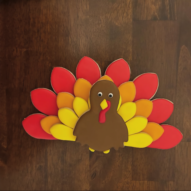 Turkey Feather Platter 2023