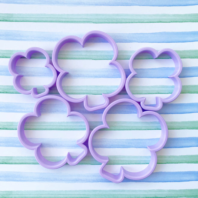 Charming Clover Cookie Cutter