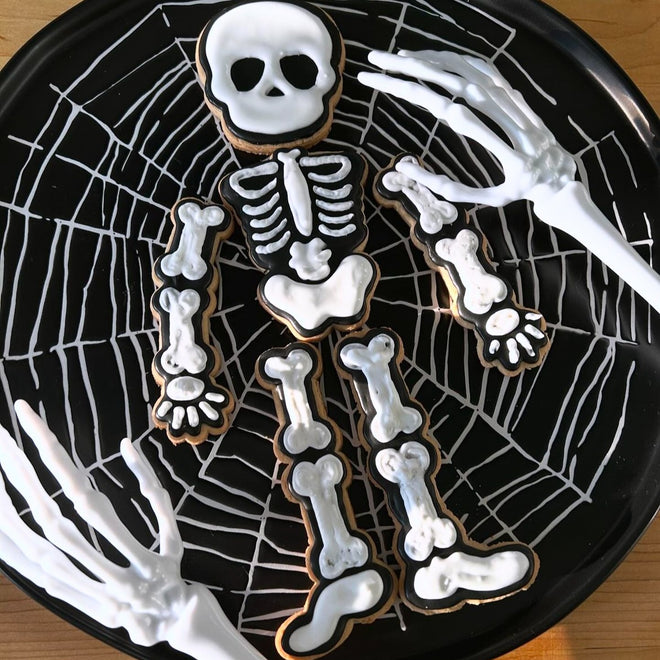 Build-a-Skeleton Cookie Cutter Set