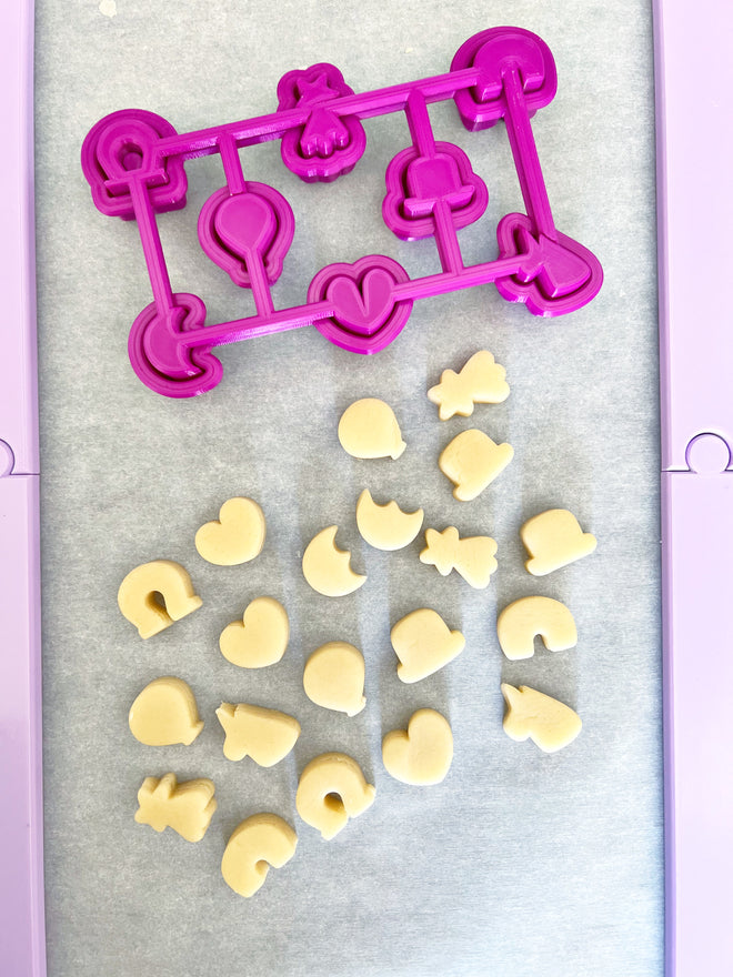 Tiny Charming Set of 8 Multi-Cutter and Dough Popper